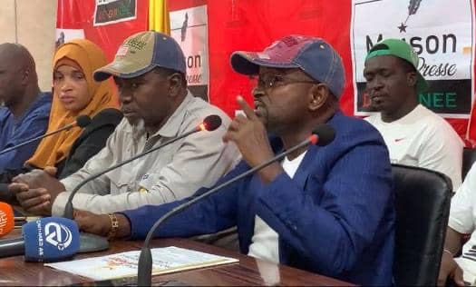 311c0400-7ee5-4c86-8374-f6ae79fa5527